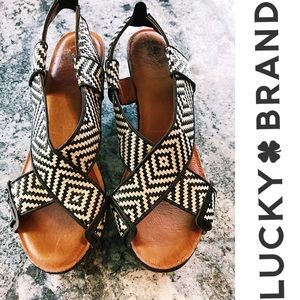 Lucky Brand Straw Woven 3.5” Wedges